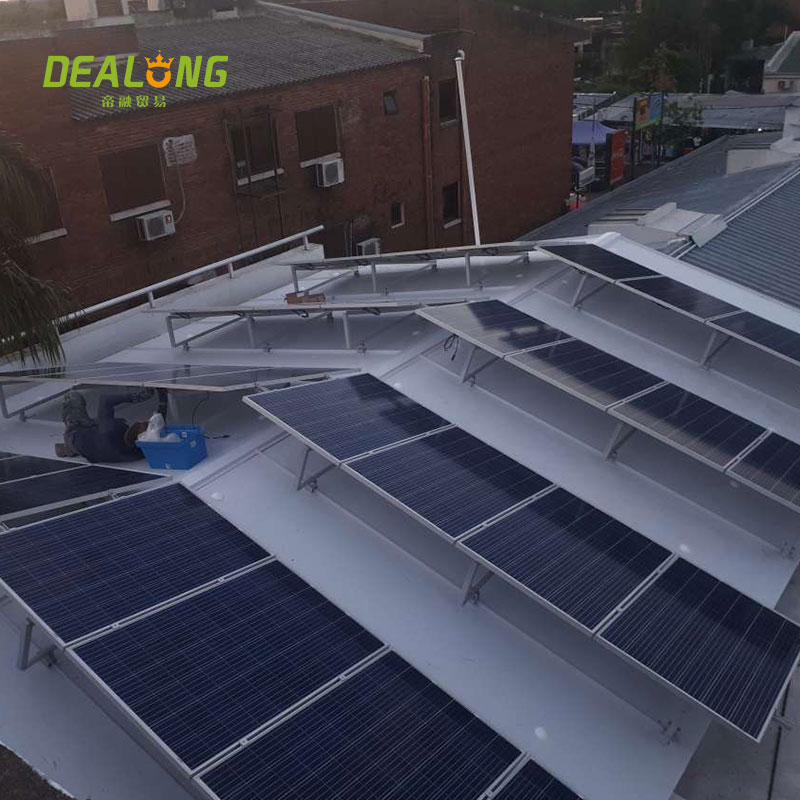 Pemasangan atap panel surya kemiringan yang dapat disesuaikan
