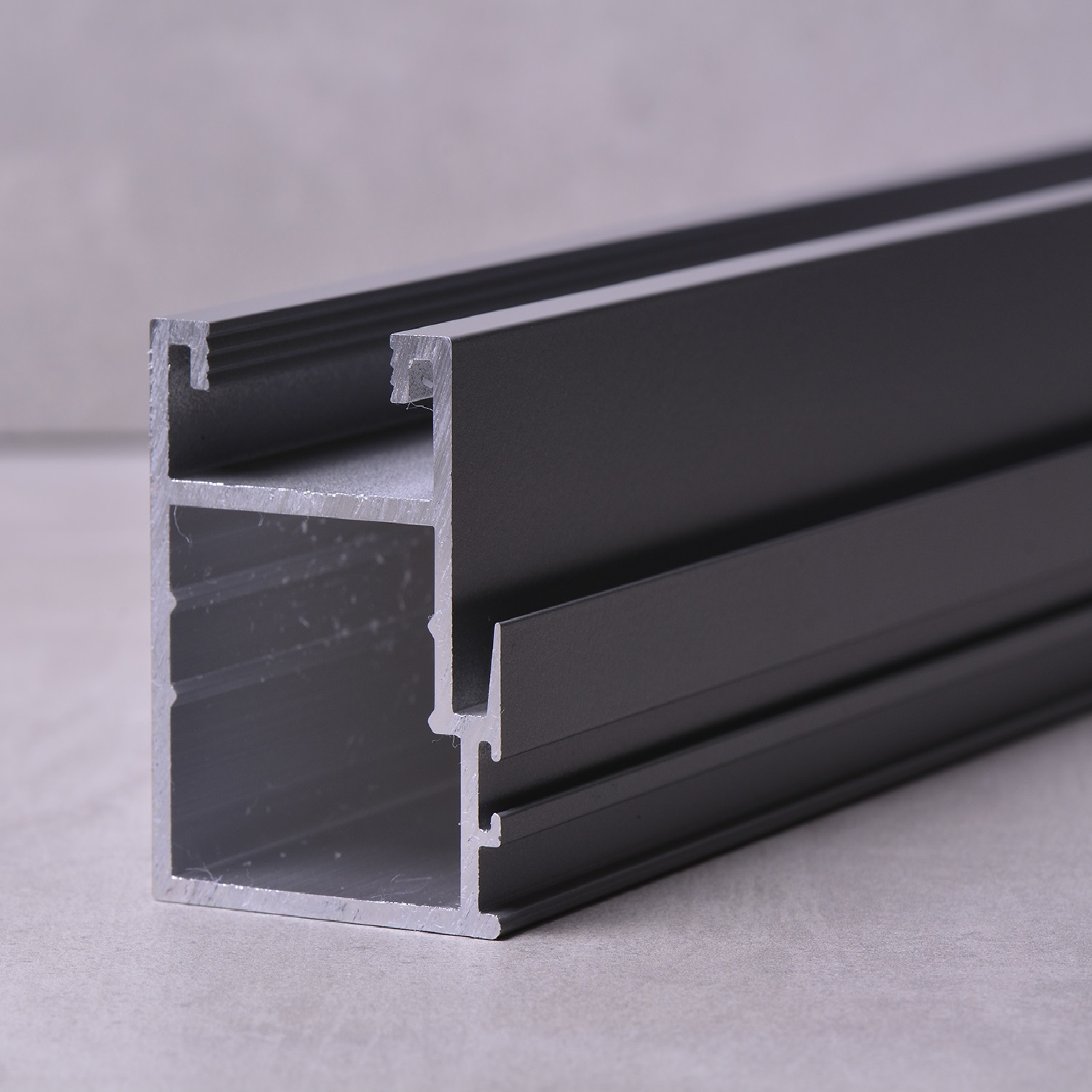 Profil Jendela Pintu Aluminium Pelapis Bubuk PVDF
