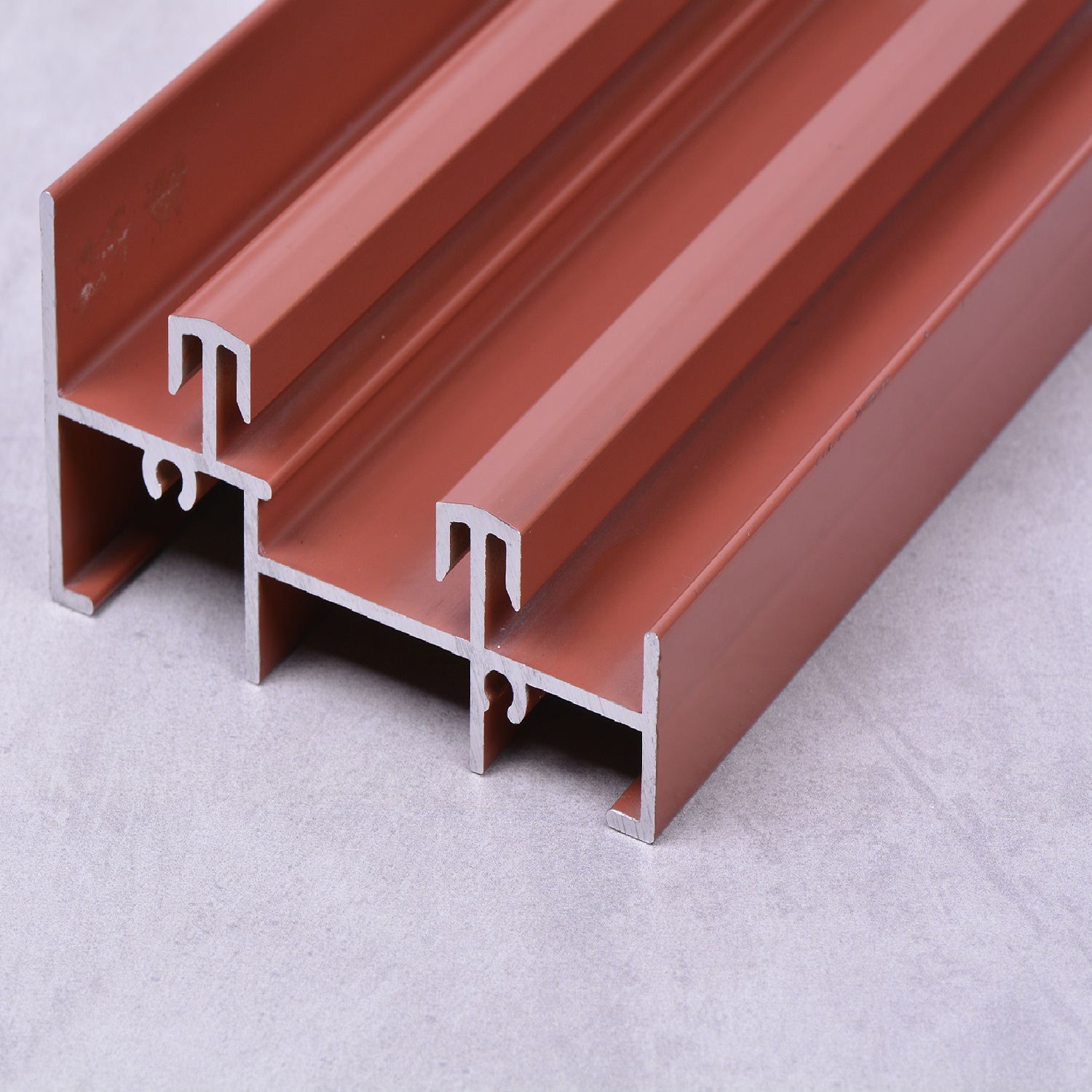 6061/6063 Profil Aluminium Ekstrusi Dilapisi Bubuk Dan Anodized Untuk Jendela Pintu Geser
