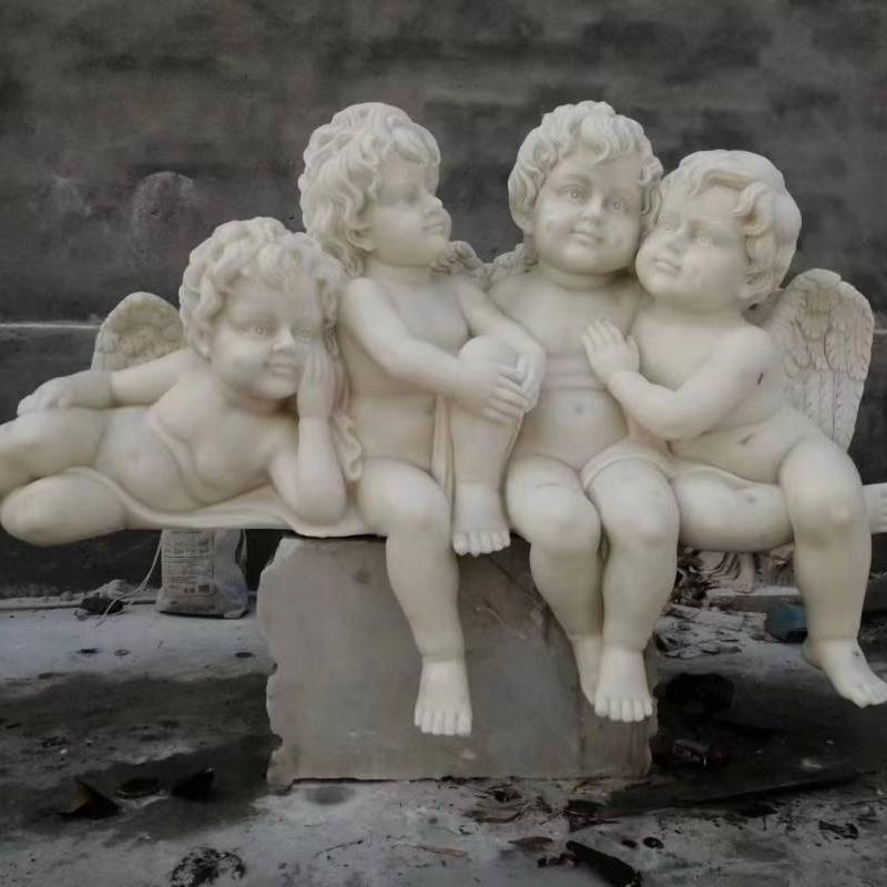 Patung marmer Malaikat Anak
