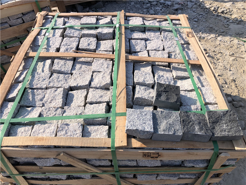 Batu Paving Granit