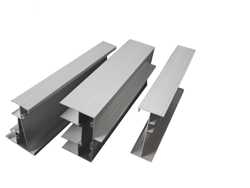 Profil isolasi termal aluminium pelapis PVDF untuk bahan industri

