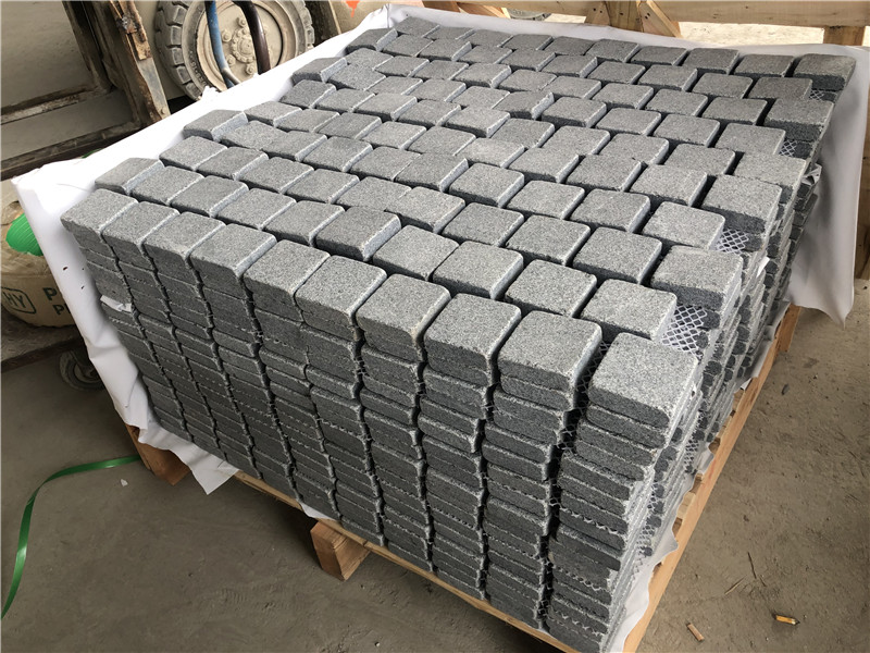 Batu Paving Granit Mesh