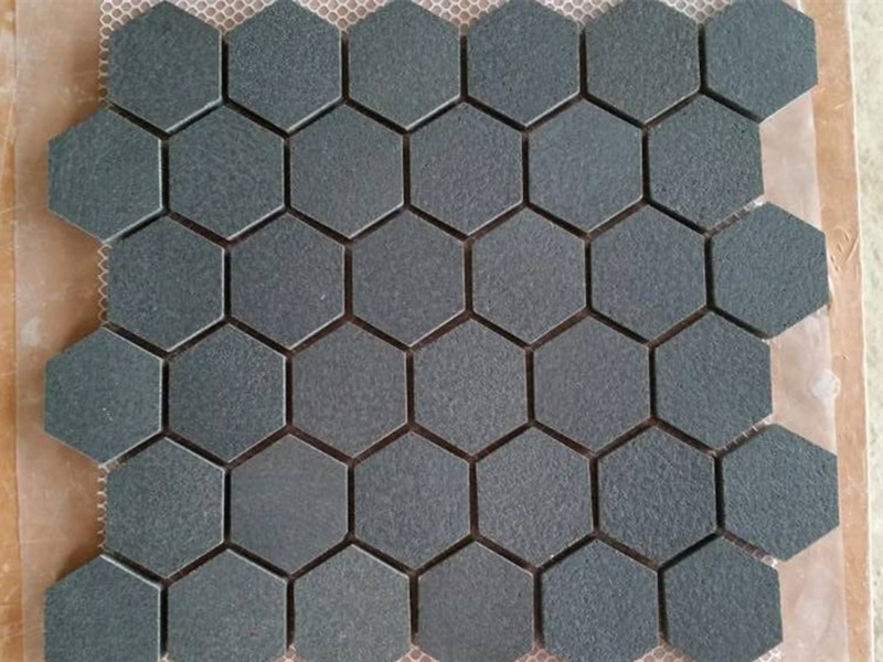 Mosaik basalt hitam mosaik hexagon mosaik ubin batu
